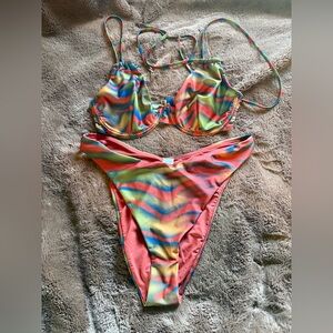 Multicolor High-Waisted, Underwire, Bikini Set